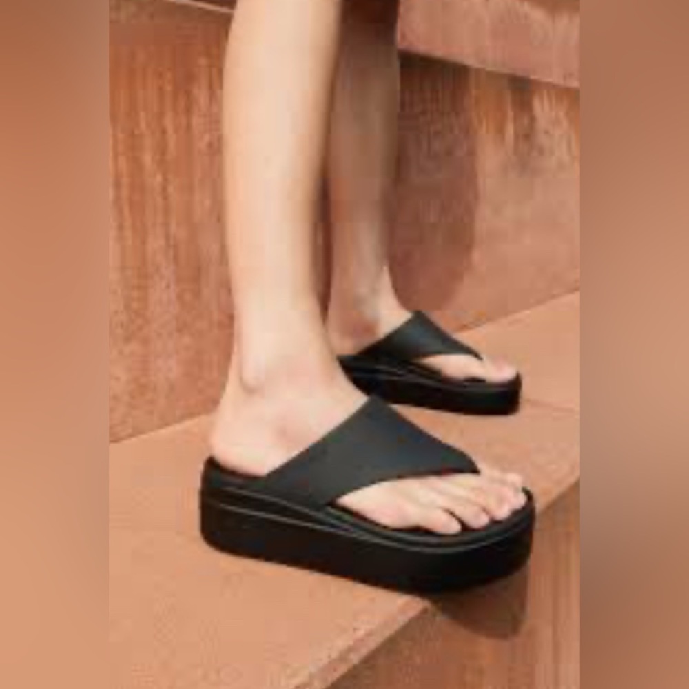 🤍CROCS Brooklyn Boho In white slippers🤍Brand: CROCS
